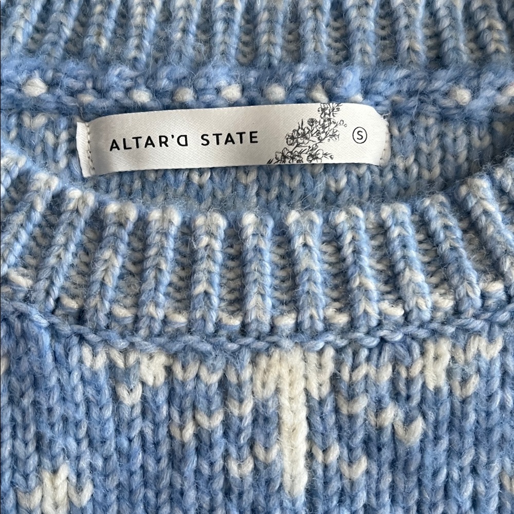 NWT Altar’d State thick blue& white crew neck sweater - Picture 4 of 7